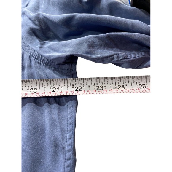 Chicos Womens Shirt 2 US 12 Blue Pockets Long Sleeve Button Up Modal Blend - Picture 4 of 6